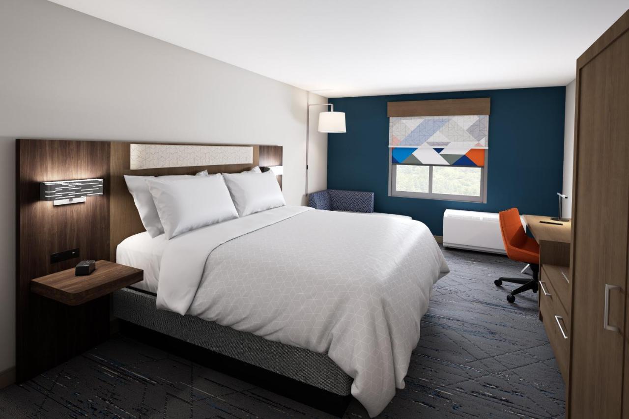 Holiday Inn Express & Suites - Hawaiian Gardens By Ihg Екстериор снимка