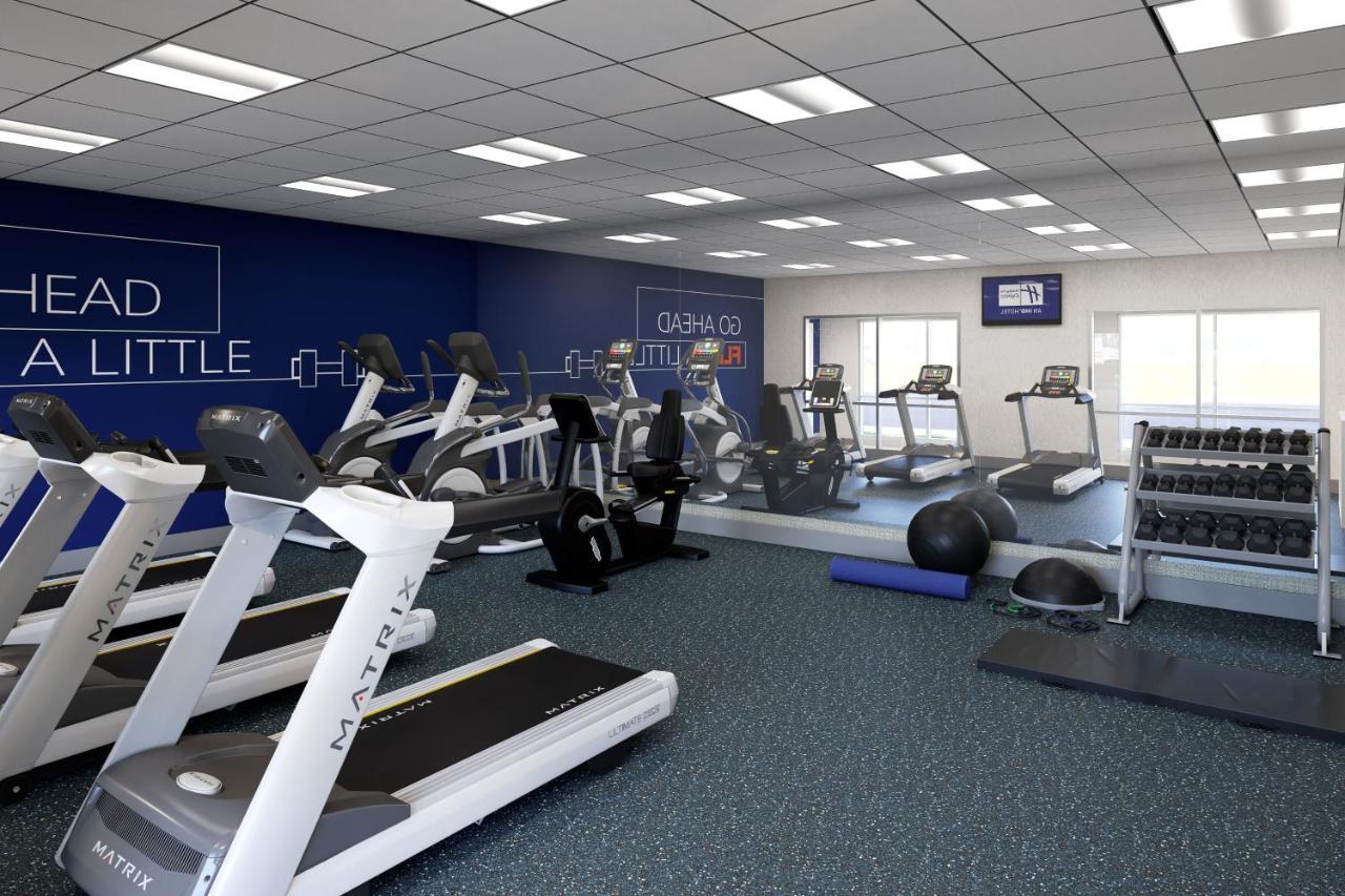 Holiday Inn Express & Suites - Hawaiian Gardens By Ihg Екстериор снимка